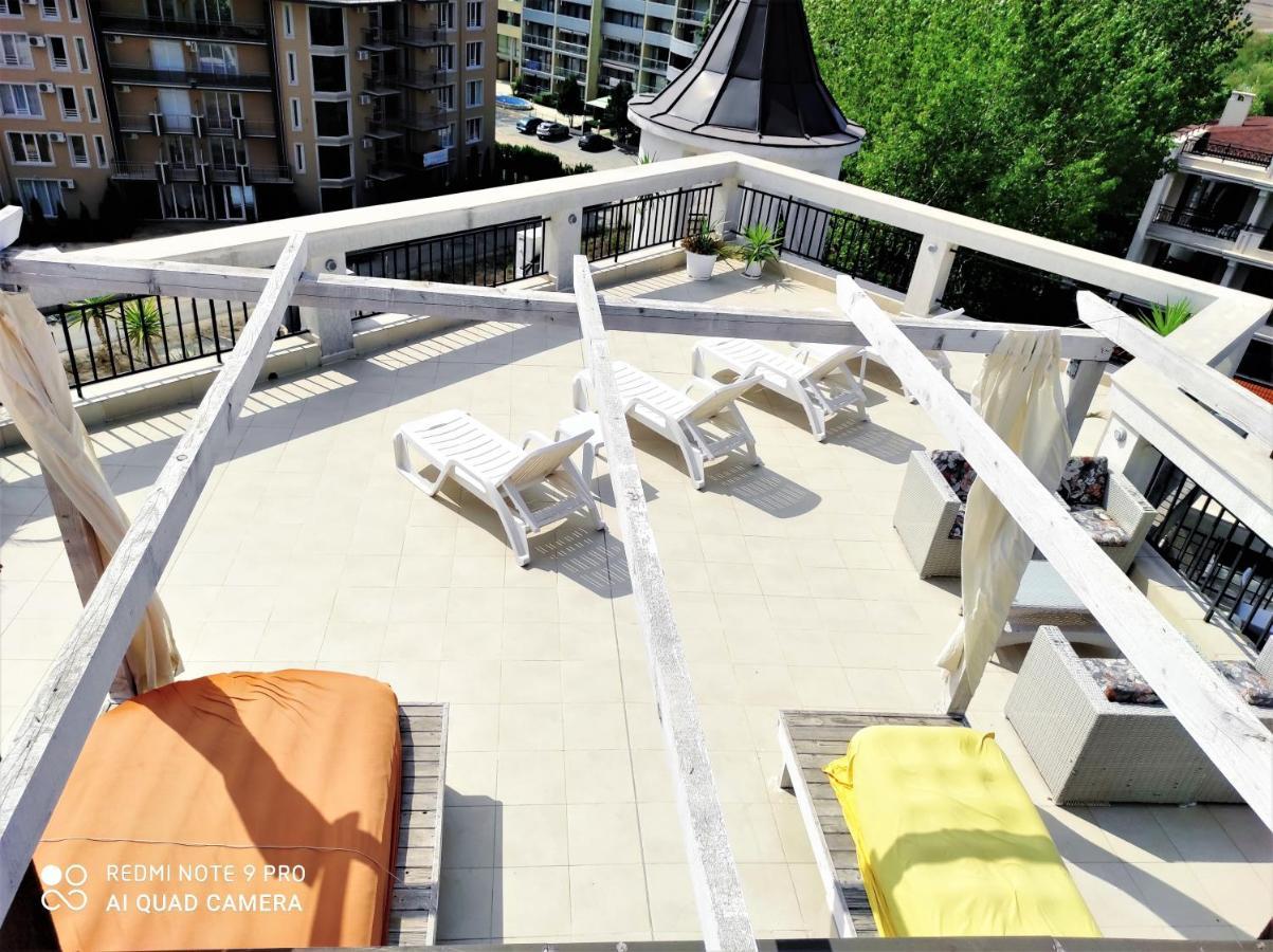 Diamond Palace Apartment