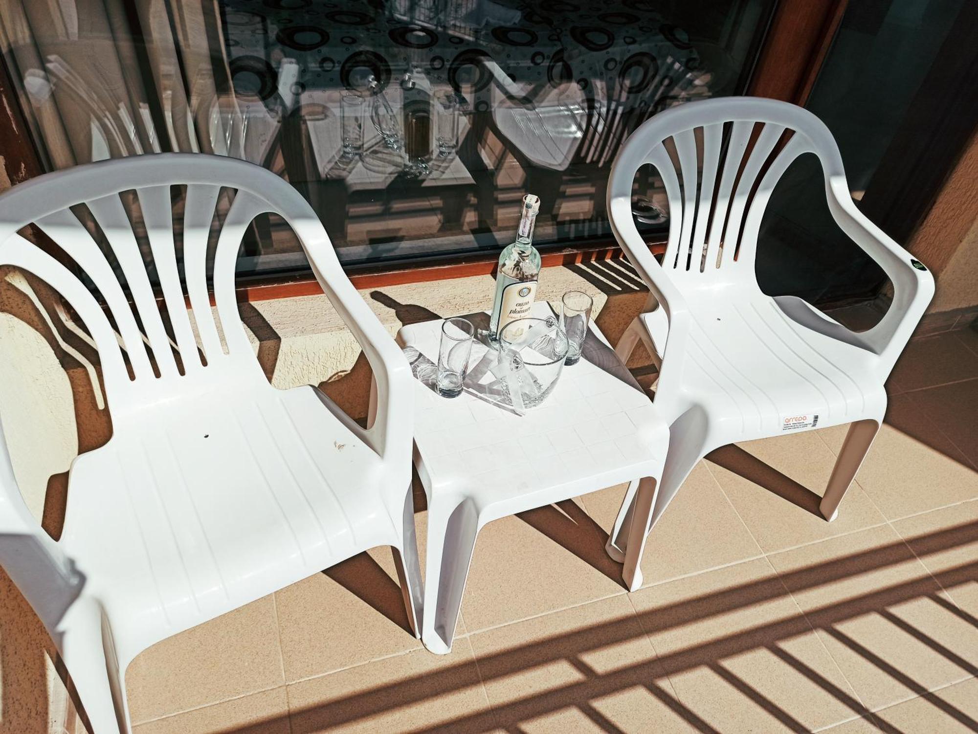 Diamond Palace Apartment *